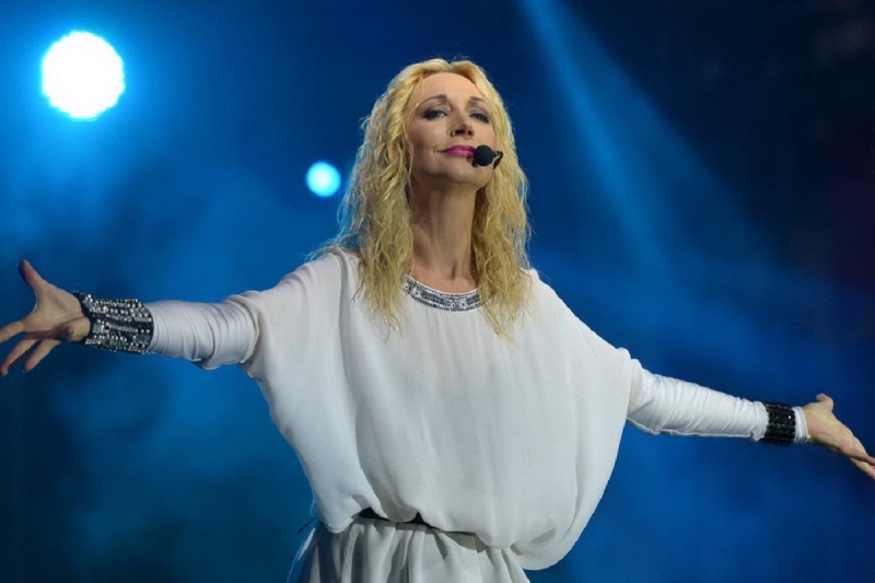 Общественник Бородин заявил, что певица Кристина Орбакайте покинула РФ из-за него