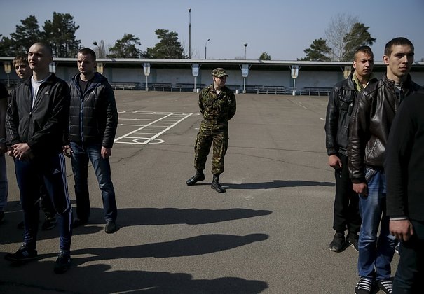 «Он убивает нас ради своей свободы». Депутаты Верховной Рады готовы свергнуть Зеленского