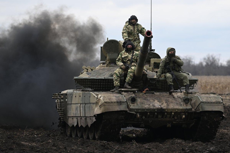 Российские военные группировки «Центр» наступают в Днепропетровской области