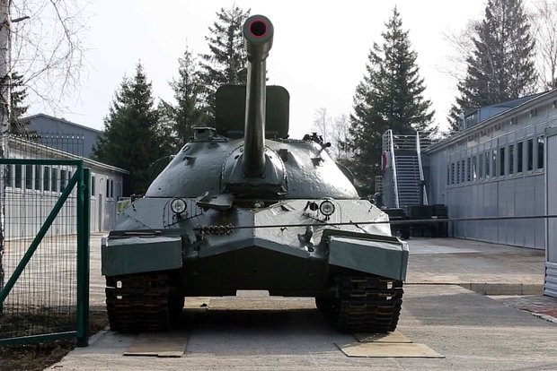 Советский супертанк ИС-7В будет отреставрирован