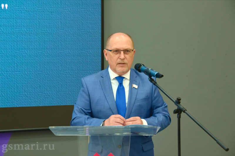Спикер Госсобрания Марий Эл Михаил Васютин: Всесторонняя деятельность, проводимая с сфере патриотического воспитания, нуждается в систематизации