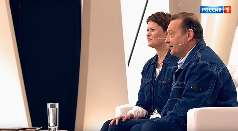 Сын умолял спрятаться от мамы в шкафу. Как Алексей Серебряков спас Леонида Громова от жены